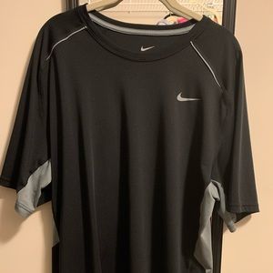 Closet closing 2 days make an offer! Nike Dri Fit